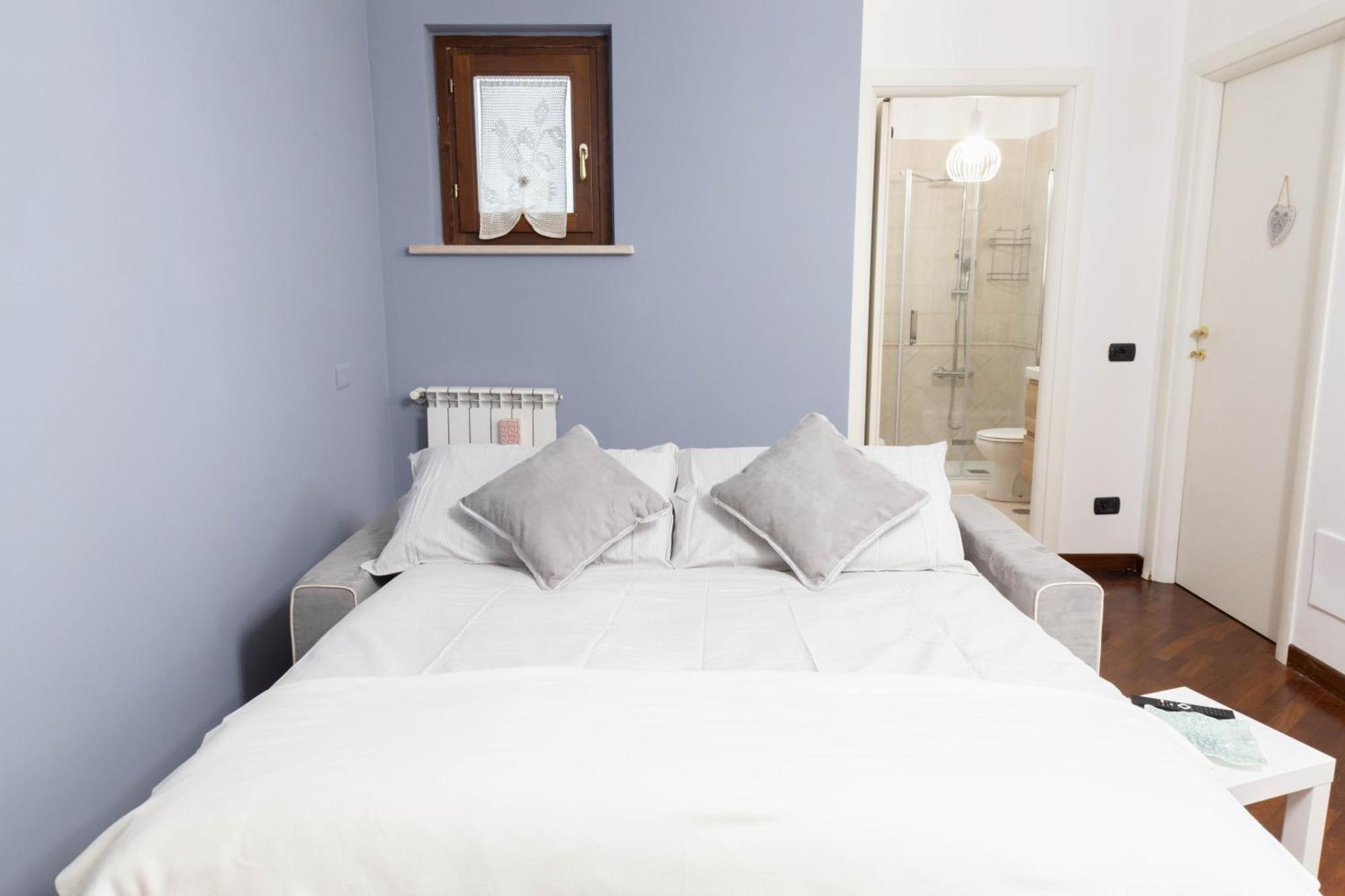 Chiara'S Sweet Apartment Al Perugino ปอนเต กาเลเรีย ภายนอก รูปภาพ